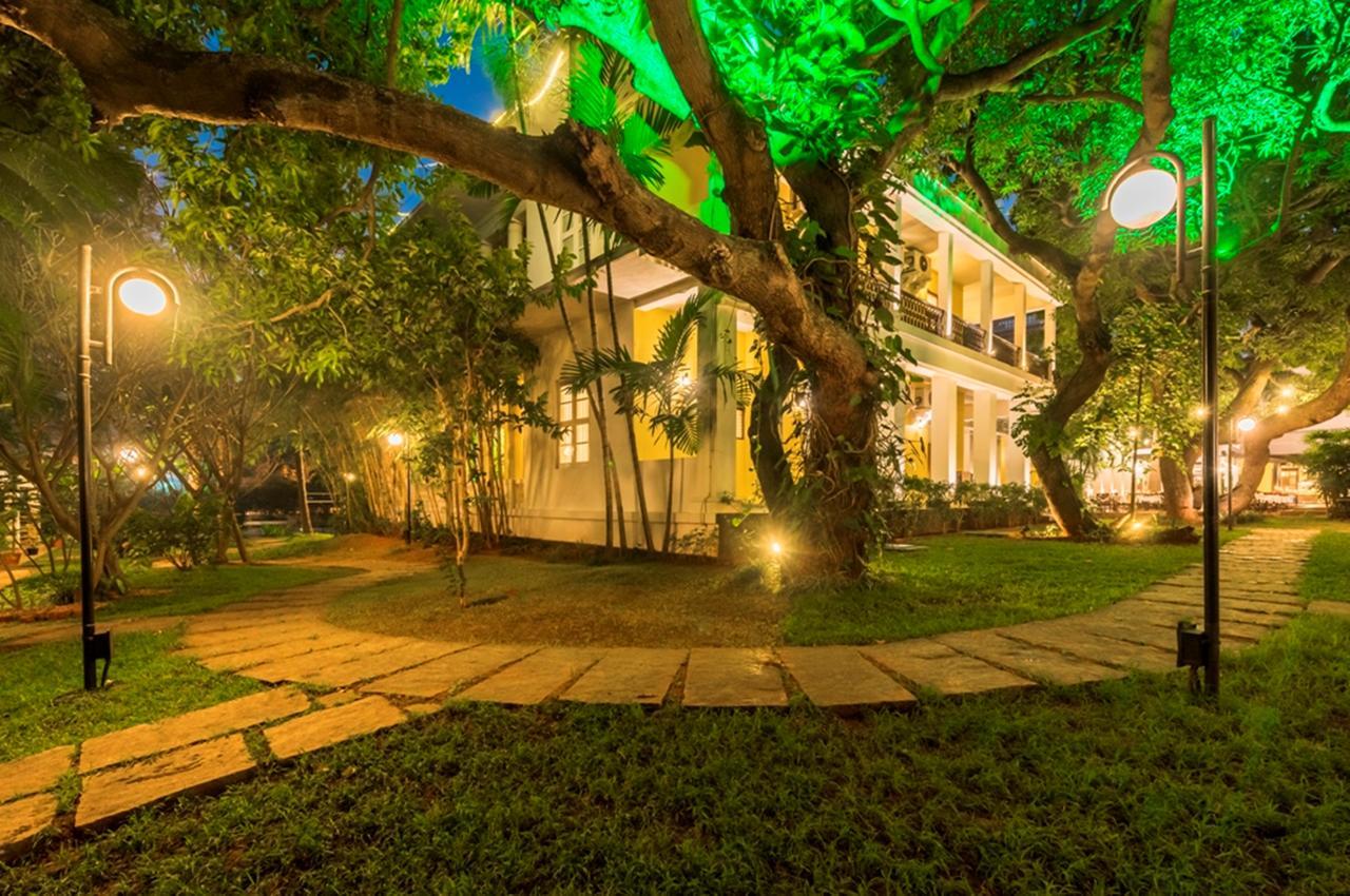 Royal Orchid Metropole Hotel 4*